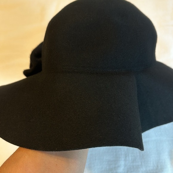 Jessica Simpson Black Wool Woman’s Hat - Picture 9 of 10